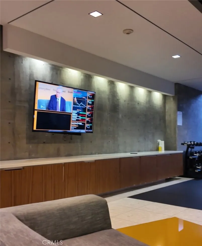 6735 Yucca St 404, Hollywood, California 90028 home-pic-42